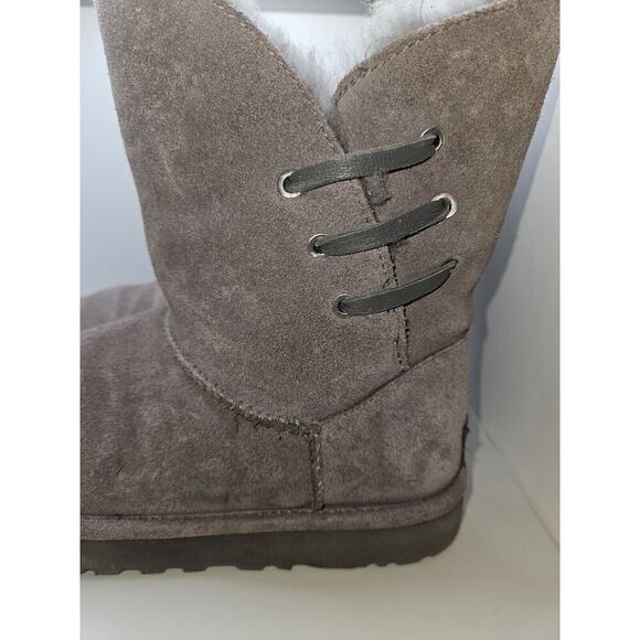 Women's UGG Constantine (1018629) Gray Suede Boots Size 8 EU 39 - Picture 2 of 16